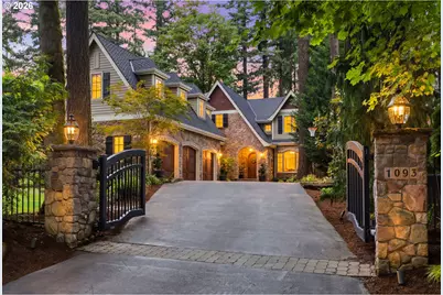 1093 Chandler Rd, Lake Oswego, OR 97034 - Photo 1