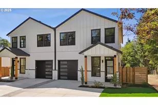 9343 SW 8th Ave, Portland, OR 97219 - Photo 1