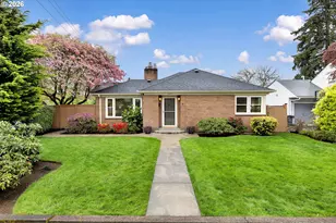 201 NW 46th St, Vancouver, WA 98663 - Photo 1