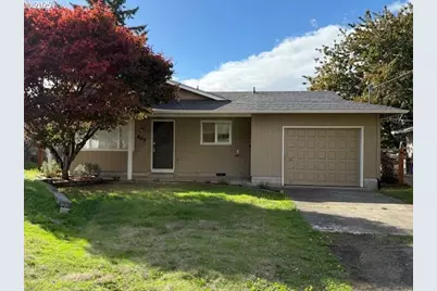 465 S 9th St, Saint Helens, OR 97051 - Photo 1