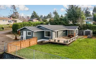 315 Harbor View Dr, Coos Bay, OR 97420 - Photo 1