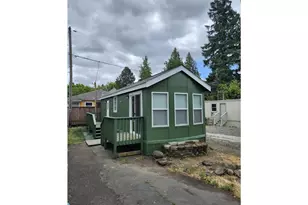 7120 NE Lombard St, Portland, OR 97218 - Photo 1