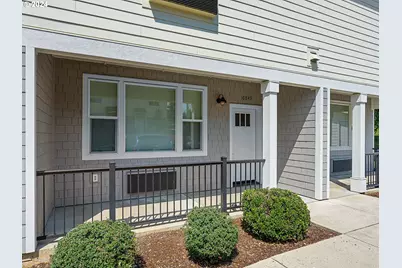 10849 E Burnside St, Portland, OR 97216 - Photo 1