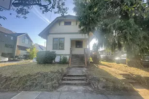 4605 N Vancouver Ave, Portland, OR 97217 - Photo 1
