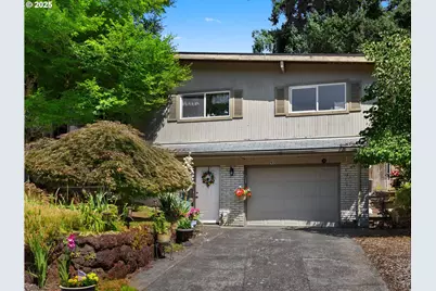 2935 SE 142nd Pl, Portland, OR 97236 - Photo 1