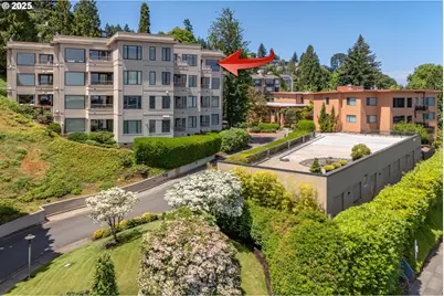 766 NW Westover Sq, Portland, OR 97210 - Photo 1