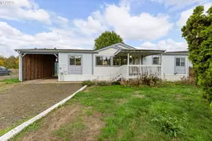 115 Lone Oak Ct, Roseburg, OR 97471 - Photo 1