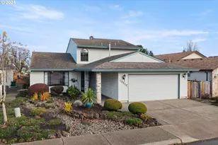 15609 NE Summerplace Dr, Portland, OR 97230 - Photo 1