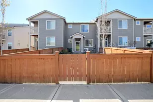 7110 NE 155th Pl, Vancouver, WA 98682 - Photo 1