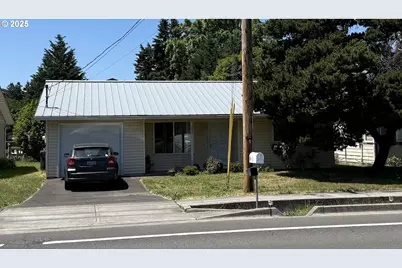 9801 SE Bell Ave, Milwaukie, OR 97222 - Photo 1