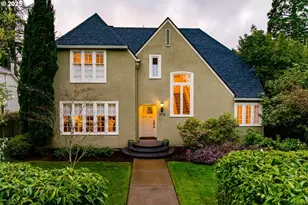 1976 University St, Eugene, OR 97403 - Photo 1