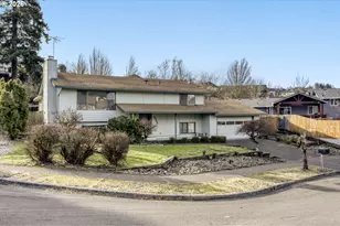 2036 NW 14th St, Gresham, OR 97030 - Photo 1
