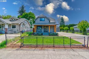 7634 N Willamette Blvd, Portland, OR 97203 - Photo 1