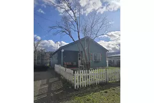 302 W 3rd St, Wallowa, OR 97885 - Photo 1