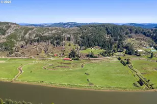 1 Stargazer Ln, Coquille, OR 97423 - Photo 1