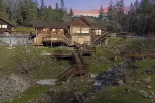 928 Old Stage Rd, Wolf Creek, OR 97497 - Photo 1