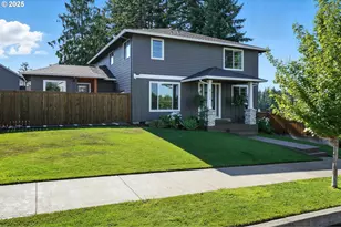 37999 Juniper St, Sandy, OR 97055 - Photo 1