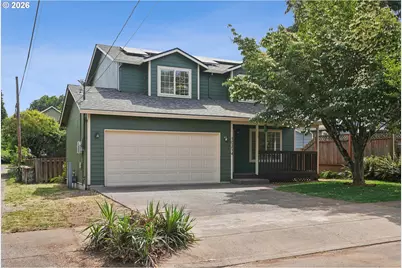 10214 N Midway Ave, Portland, OR 97203 - Photo 1