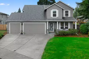 14881 SE Lilac Dr, Milwaukie, OR 97267 - Photo 1