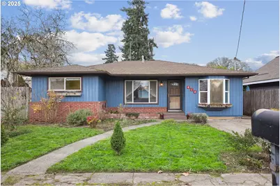 414 N 2nd St, Jefferson, OR 97352 - Photo 1