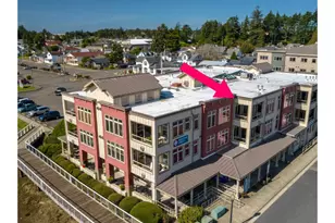 75 Harbor St, Florence, OR 97439 - Photo 1