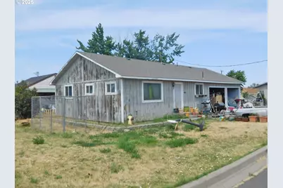 1103 Parallel St, Milton-Freewater, OR 97862 - Photo 1
