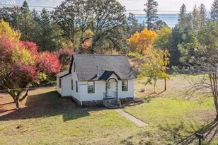 30683 Spring St, Lebanon, OR 97355 - Photo 1