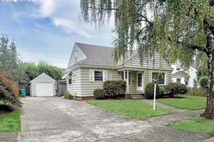 7067 N University Ave, Portland, OR 97203 - Photo 1