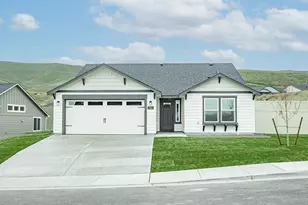 885 Yoss Pl, Cottage Grove, OR 97424 - Photo 1