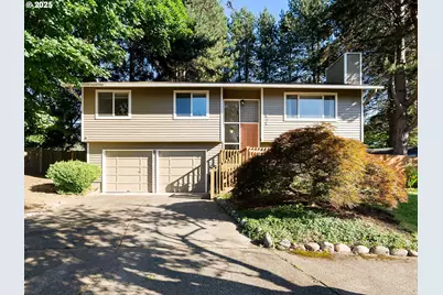 1525 SE Hale Ct, Gresham, OR 97080 - Photo 1