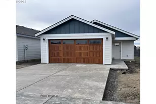 955 Tinley St, Stanfield, OR 97875 - Photo 1