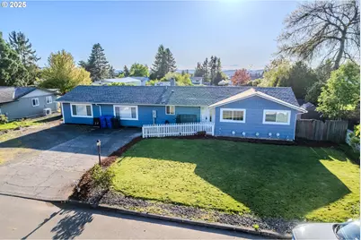 14655 SE Wy East Ave, Damascus, OR 97089 - Photo 1