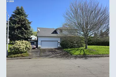 208 NE 106th St, Vancouver, WA 98685 - Photo 1