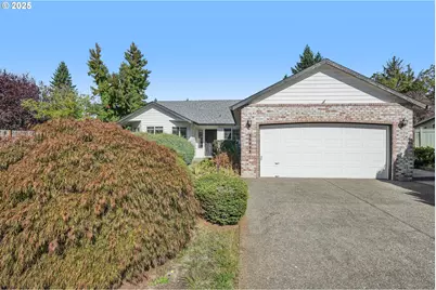 15911 SE Taggart Ct, Portland, OR 97236 - Photo 1