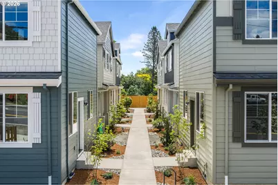 3618 SW Vermont St, Portland, OR 97219 - Photo 1