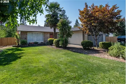 290 Singing Waters Rd, Winchester, OR 97495 - Photo 1