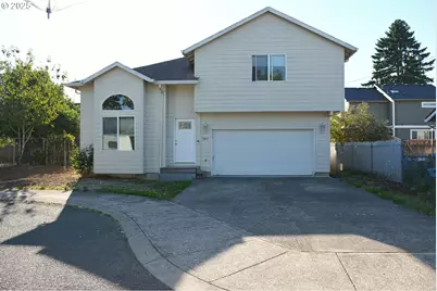 707 SE 160th Ave, Portland, OR 97233 - Photo 1