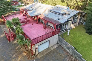 19026 Pacific Crest Dr, Brookings, OR 97415 - Photo 1