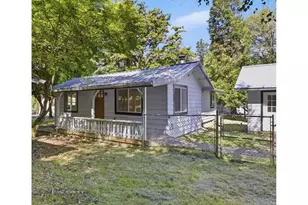 6261 Flournoy Valley Rd, Roseburg, OR 97471 - Photo 1