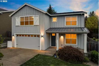 13087 SE Gateway Dr, Happy Valley, OR 97086 - Photo 1