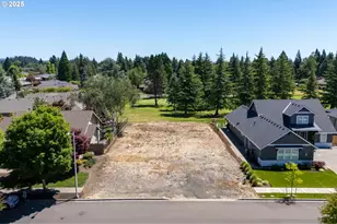 2242 NW Victoria Dr, McMinnville, OR 97128 - Photo 1