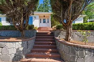 8275 SW Canyon Rd, Portland, OR 97225 - Photo 1