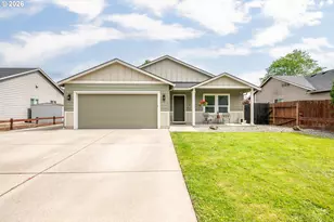 135 Haley Dr, Longview, WA 98632 - Photo 1