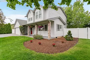 421 SE Davis St, Dallas, OR 97338 - Photo 1