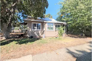 1409 U Ave, La Grande, OR 97850 - Photo 1