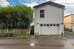1481 Sherman Ave, North Bend, OR 97459 - Photo 1