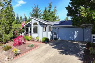 495 Sherwood Loop, Florence, OR 97439 - Photo 1