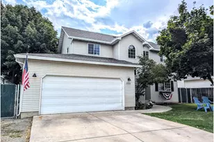 2504 E N Ave, La Grande, OR 97850 - Photo 1