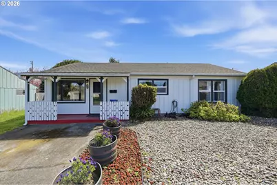 1621 Grant St, North Bend, OR 97459 - Photo 1