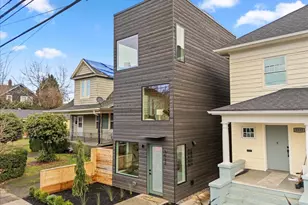 3530 N Borthwick Ave, Portland, OR 97227 - Photo 1